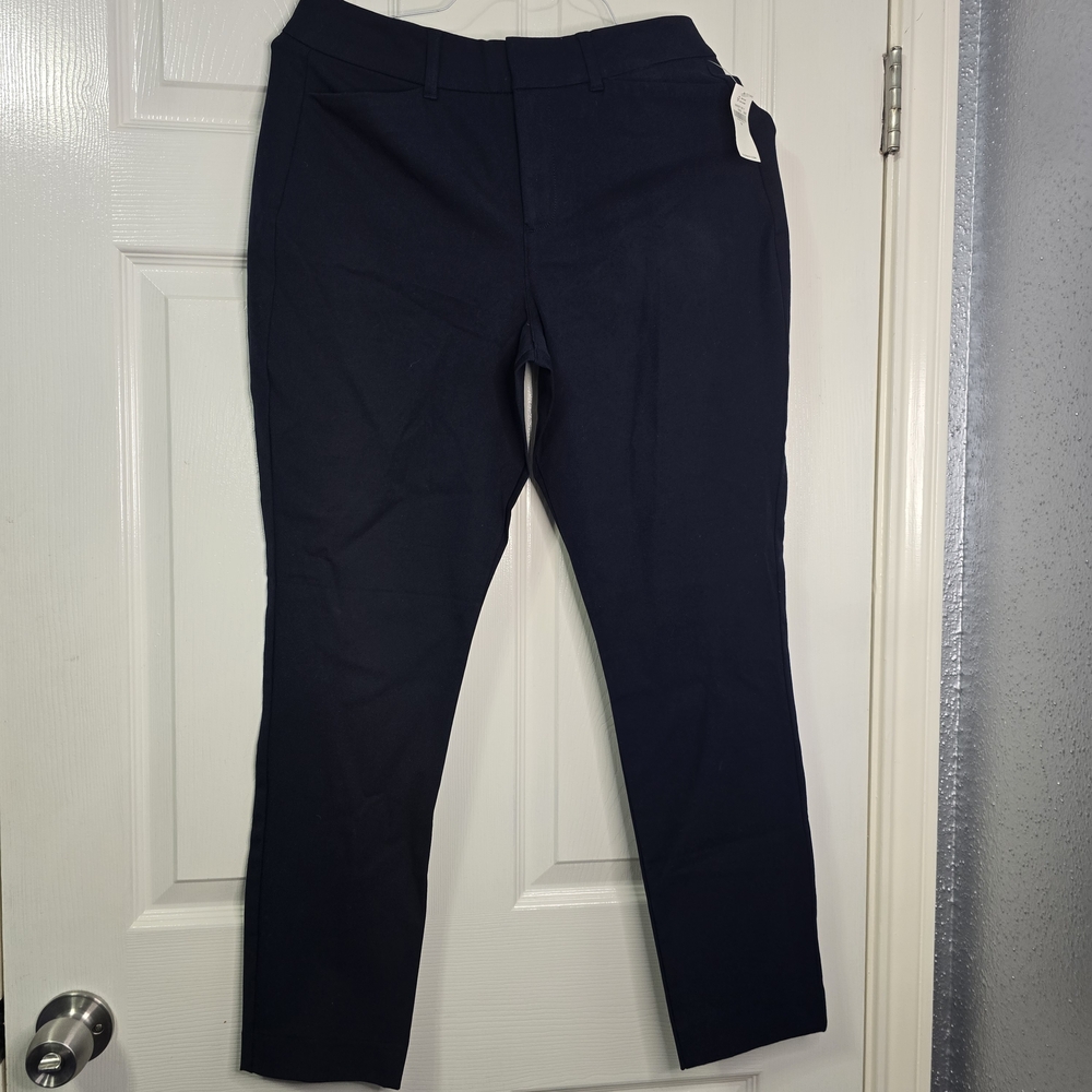 Old Navy High-Rise Pixie Pants in Dark Blue